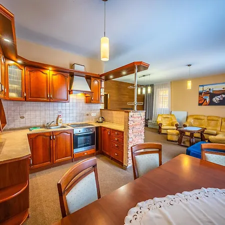 Jas Guest house 3*