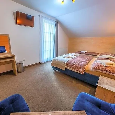 Josu 3* Zuberec